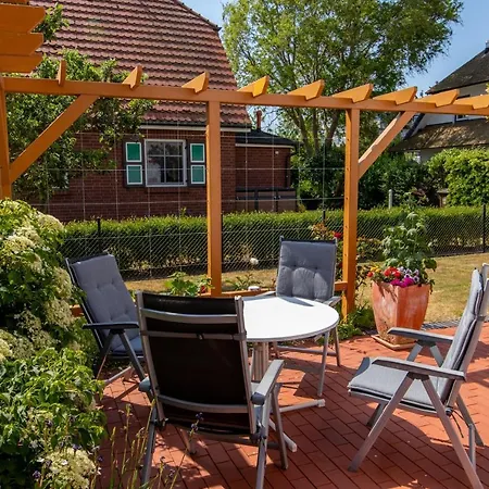 Ferienwohnungen Zur Friedenseiche Ostseeheilbad Ostseeheilbad Zingst Exterior foto